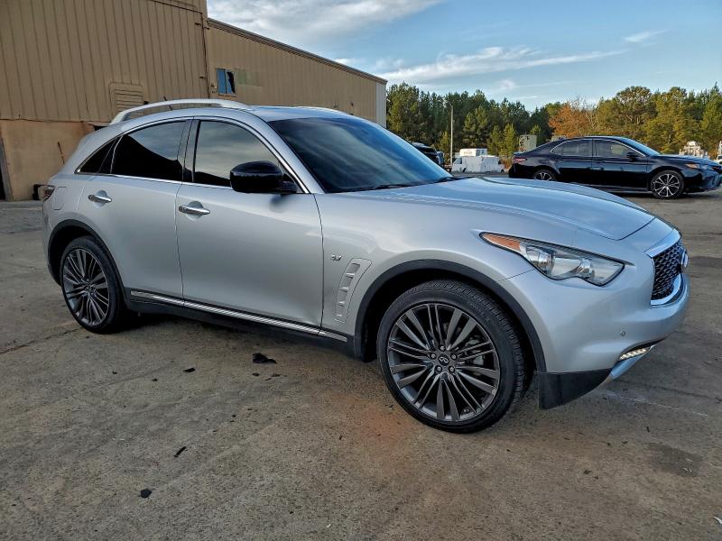 Photo 4 from auction – 2017 INFINITI QX70 with VIN JN8CS1MU9HM144309