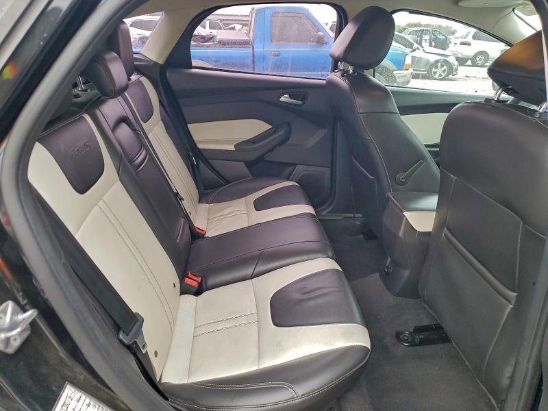 Photo 10 from auction – 2014 FORD FOCUS SE with VIN 1FADP3K22EL326522
