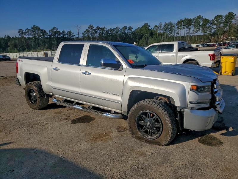 Foto 4 de la subasta – 2018 CHEVROLET SILVERADO con VIN 3GCUKSEC3JG644177