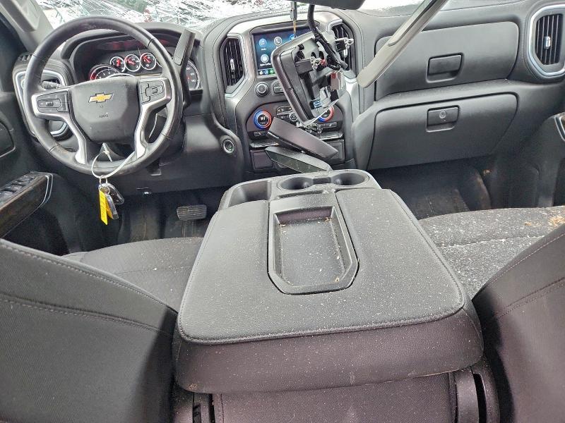 Photo 8 from auction – 2022 CHEVROLET SILVERADO with VIN 3GCPYJEK2NG164358