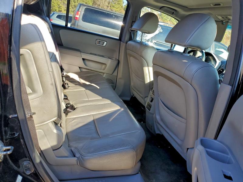 Photo 11 from auction – 2013 HONDA PILOT EXL with VIN 5FNYF4H64DB026903