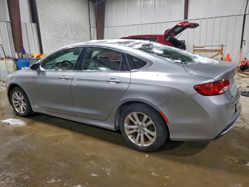 Photo 2 from auction – 2015 CHRYSLER 200 LIMITE with VIN 1C3CCCAB8FN536393