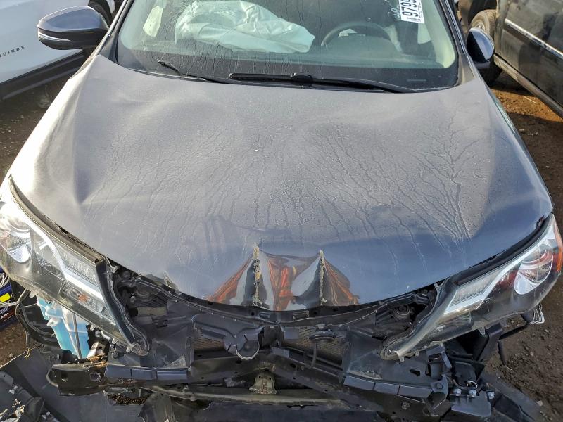 Photo 11 from auction – 2015 TOYOTA RAV4 XLE with VIN 2T3RFREV1FW291658