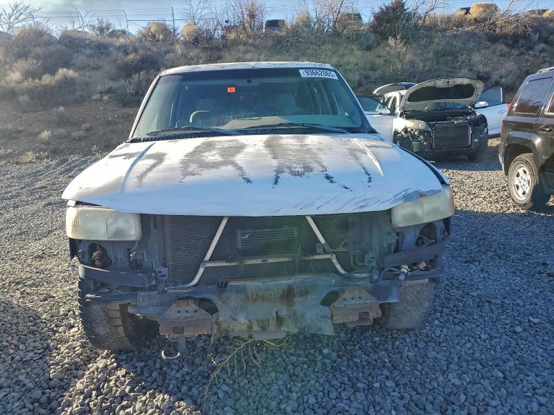 Photo 5 from auction – 2003 GMC YUKON with VIN 1GKEK13T13J174626