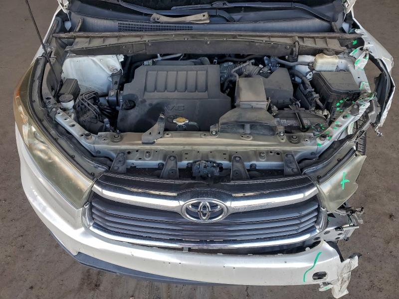 Photo 12 from auction – 2015 TOYOTA HIGHLANDER with VIN 5TDKKRFH4FS093020