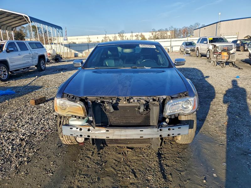 Photo 5 from auction – 2011 CHRYSLER 300 LIMITE with VIN 2C3CA5CG0BH546672