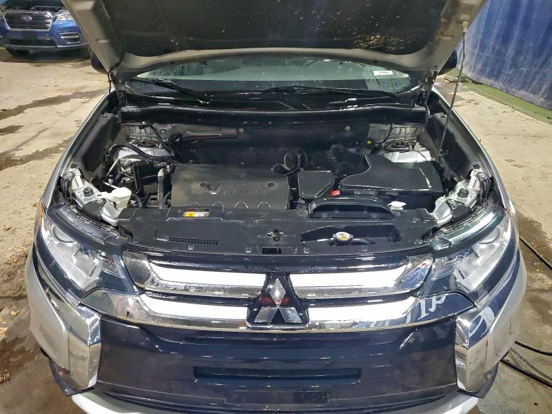 Photo 12 from auction – 2018 MITSUBISHI OUTLANDER with VIN JA4AD2A3XJZ052000
