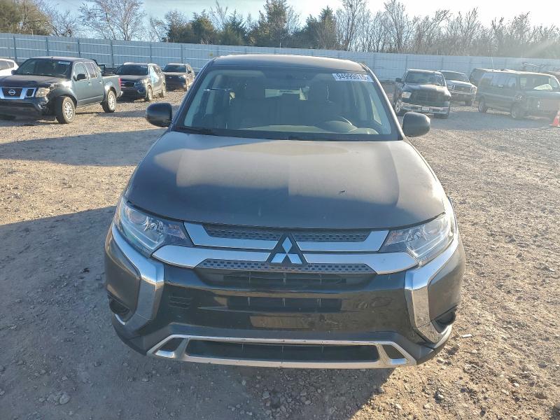 Photo 5 from auction – 2019 MITSUBISHI OUTLANDER with VIN JA4AD2A39KZ022410