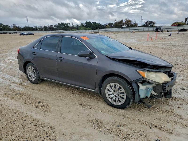 Photo 4 from auction – 2013 TOYOTA CAMRY with VIN 4T4BF1FK9DR321086