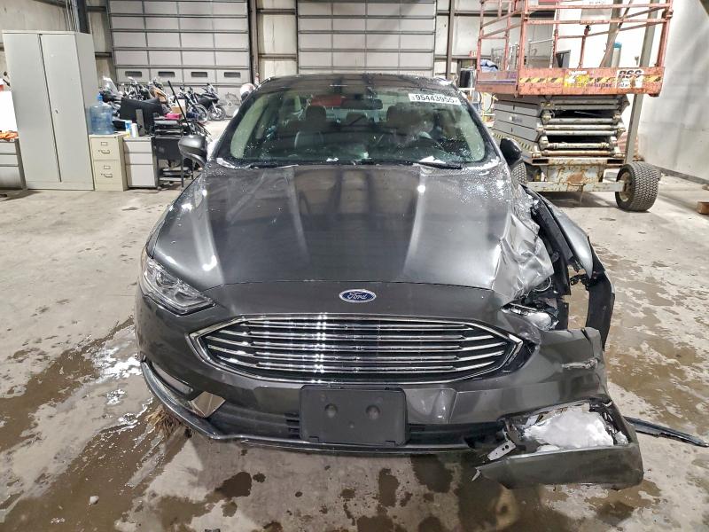 Photo 5 from auction – 2018 FORD FUSION SE with VIN 3FA6P0HD3JR245878