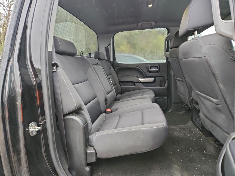 Photo 10 from auction – 2018 CHEVROLET SILVERADO with VIN 3GCUKREC0JG350552