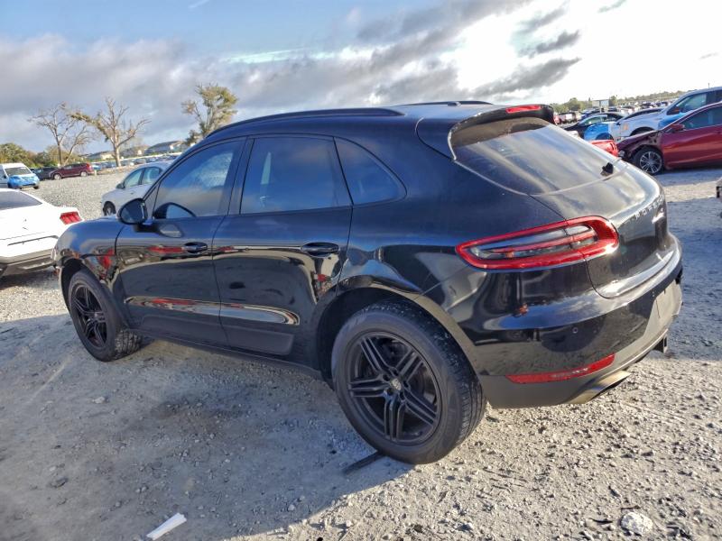 Photo 2 from auction – 2018 PORSCHE MACAN with VIN WP1AA2A52JLB25653