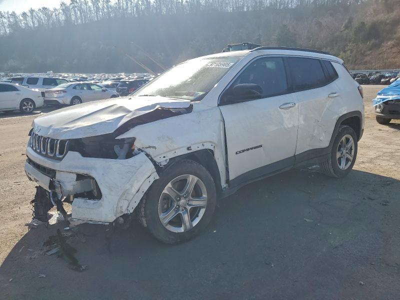 JEEP COMPASS LA 2024 with VIN 3C4NJDBN4RT604251 - Photo from auction