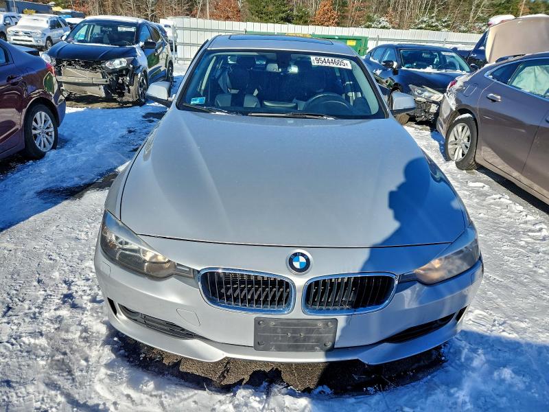 Foto 5 de la subasta – 2015 BMW 328 XI con VIN WBA3B3C59FF546105