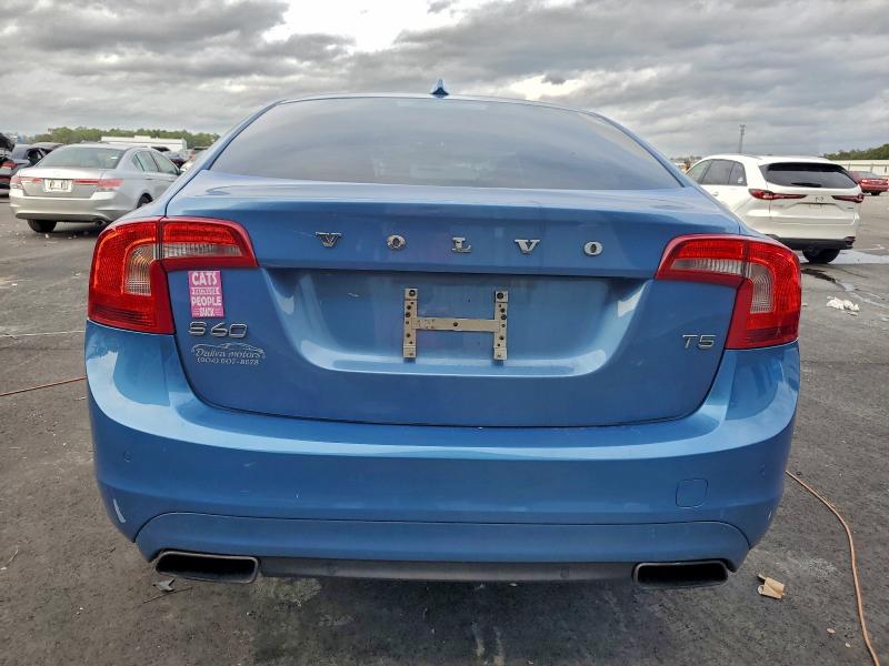 Photo 6 from auction – 2015 VOLVO S60 PREMIE with VIN YV140MFK4F1346924