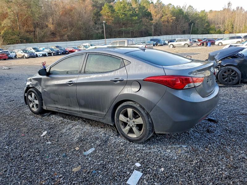 Photo 2 from auction – 2012 HYUNDAI ELANTRA GL with VIN 5NPDH4AE7CH126794
