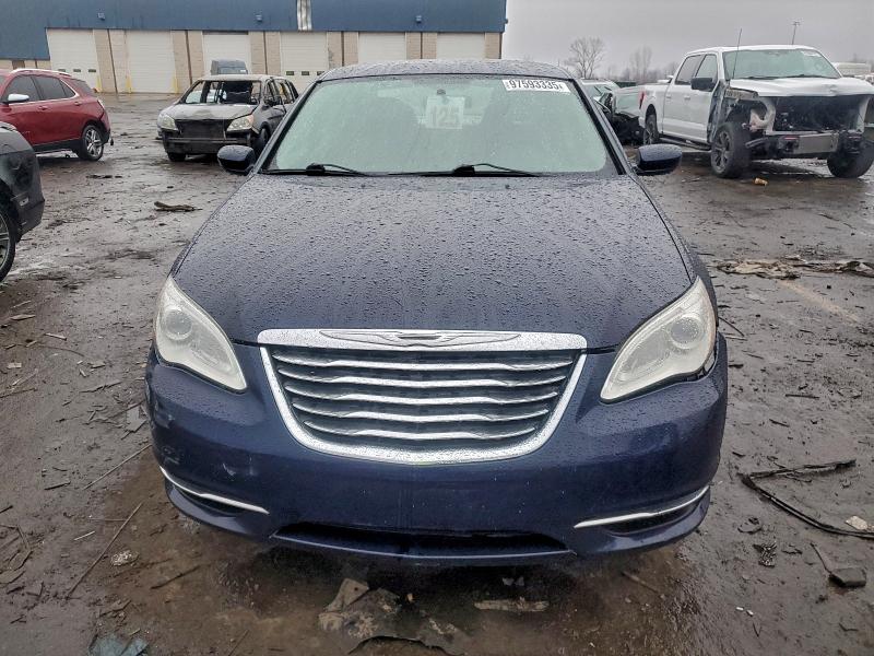 Photo 5 from auction – 2013 CHRYSLER 200 LX with VIN 1C3CCBAB3DN733835