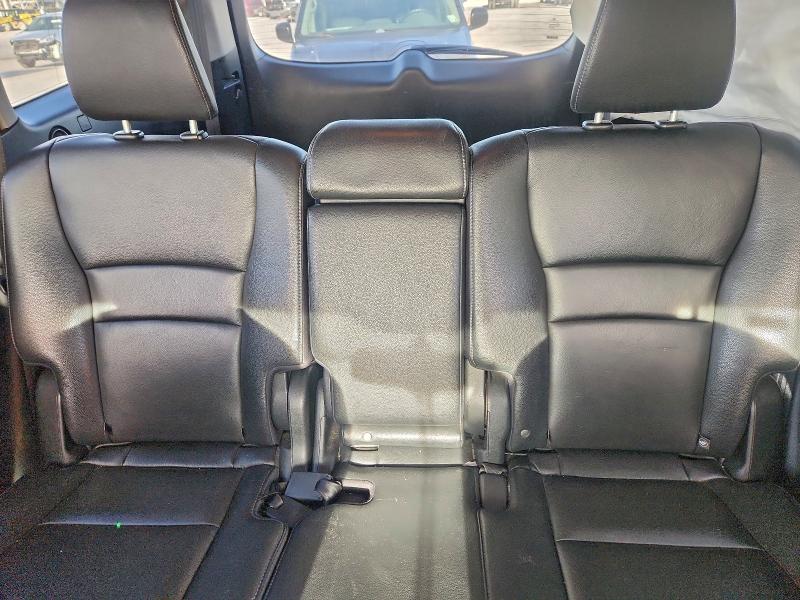Photo 10 from auction – 2016 HONDA PILOT EXL with VIN 5FNYF5H86GB003022