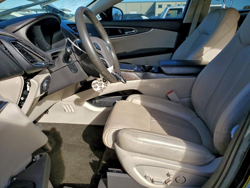 Photo 7 from auction – 2017 LINCOLN MKX RESERV with VIN 2LMPJ6LR0HBL50862