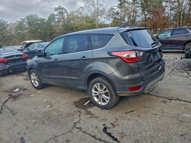 Photo 2 from auction – 2017 FORD ESCAPE SE with VIN 1FMCU0G92HUD67097