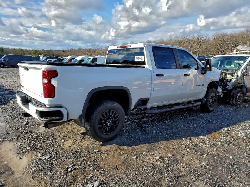 Photo 3 from auction – 2021 CHEVROLET SILVERADO with VIN 1GC4YNEYXMF265940