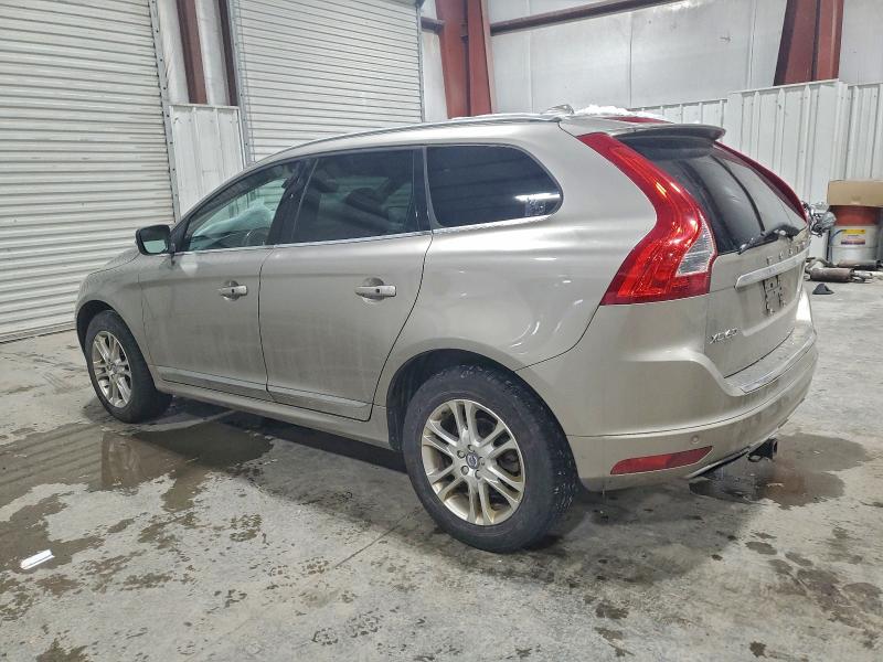 Photo 2 from auction – 2016 VOLVO XC60 T5 PL with VIN YV4612RM1G2818938