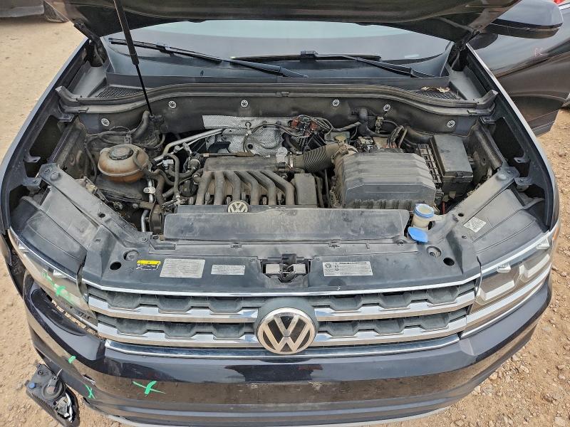 Photo 12 from auction – 2018 VOLKSWAGEN ATLAS SE with VIN 1V2DR2CA1JC576492