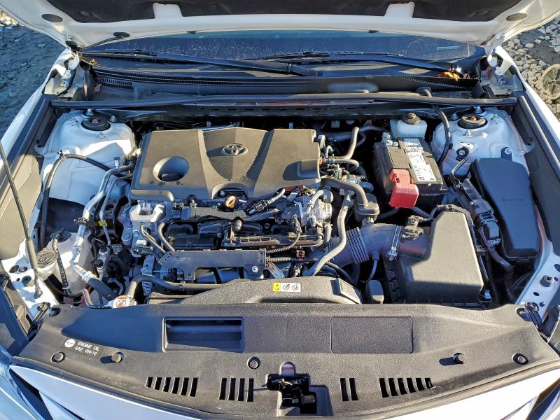 Photo 11 from auction – 2022 TOYOTA CAMRY with VIN 4T1C11AK9NU045966