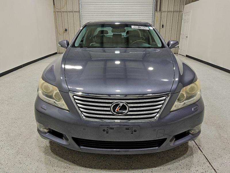 Photo 5 from auction – 2012 LEXUS LS 460 with VIN JTHCL5EFXC5012905