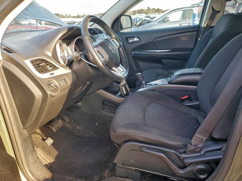 Photo 7 from auction – 2016 DODGE JOURNEY SE with VIN 3C4PDCAB1GT185855