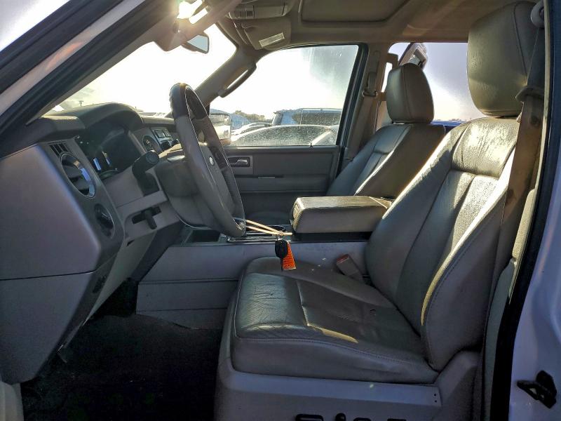 Photo 7 from auction – 2012 FORD EXPEDITION with VIN 1FMJU2A57CEF62530