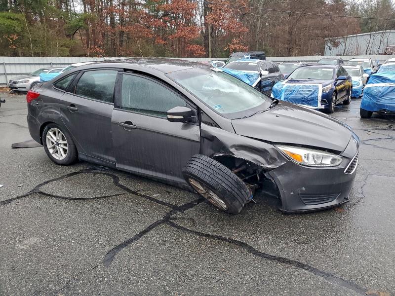 Photo 4 from auction – 2015 FORD FOCUS SE with VIN 1FADP3F26FL295481