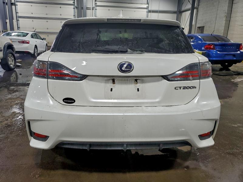 Photo 6 from auction – 2014 LEXUS CT 200 with VIN JTHKD5BH5E2195536