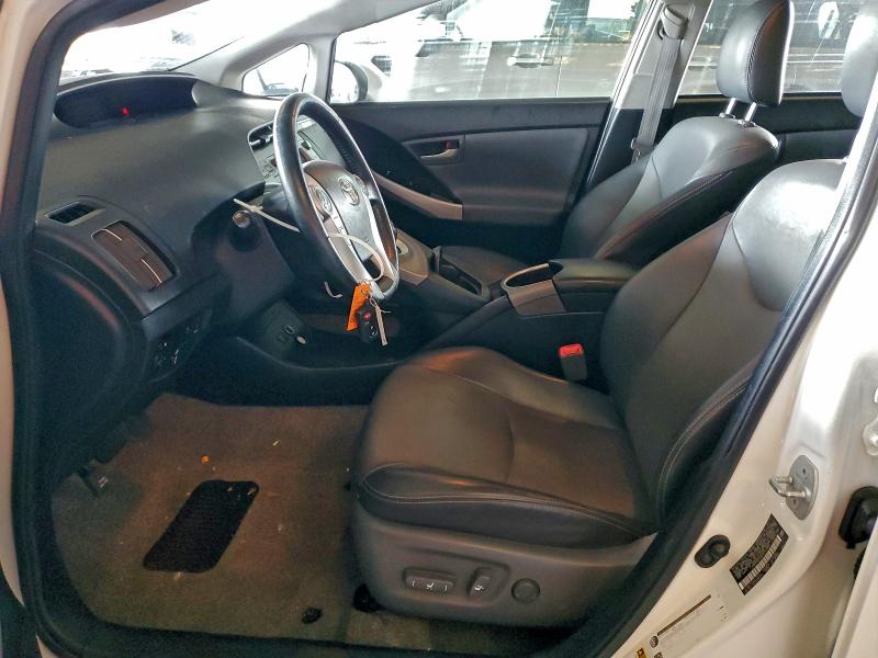 Photo 7 from auction – 2013 TOYOTA PRIUS with VIN JTDKN3DU0D5674909