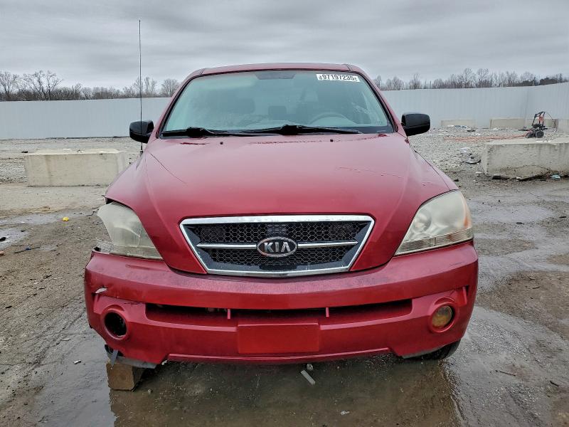 Photo 5 from auction – 2003 KIA SORENTO EX with VIN KNDJD733535159739