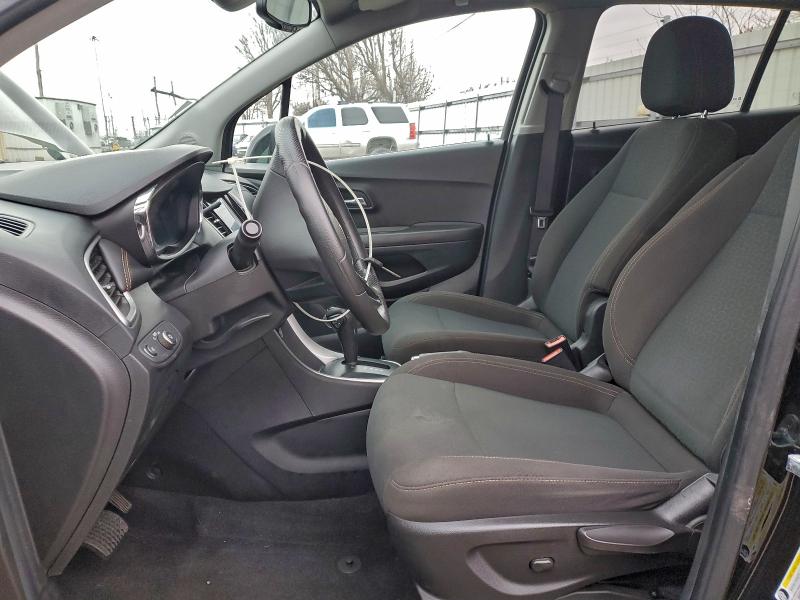Photo 7 from auction – 2020 CHEVROLET TRAX LS with VIN KL7CJKSB9LB318371
