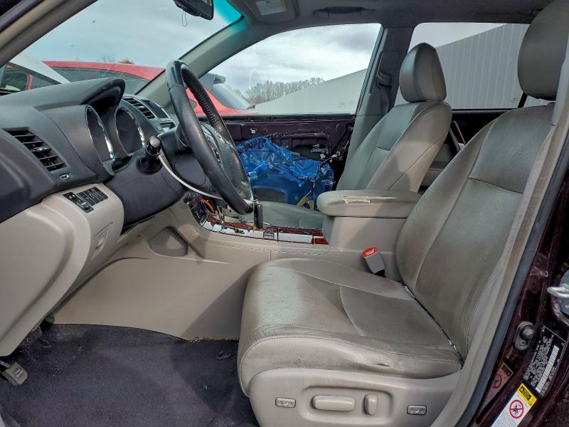 Photo 7 from auction – 2011 TOYOTA HIGHLANDER with VIN 5TDDK3EH6BS091027