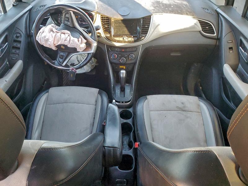 Photo 8 from auction – 2019 CHEVROLET TRAX 1LT with VIN 3GNCJLSB7KL300349