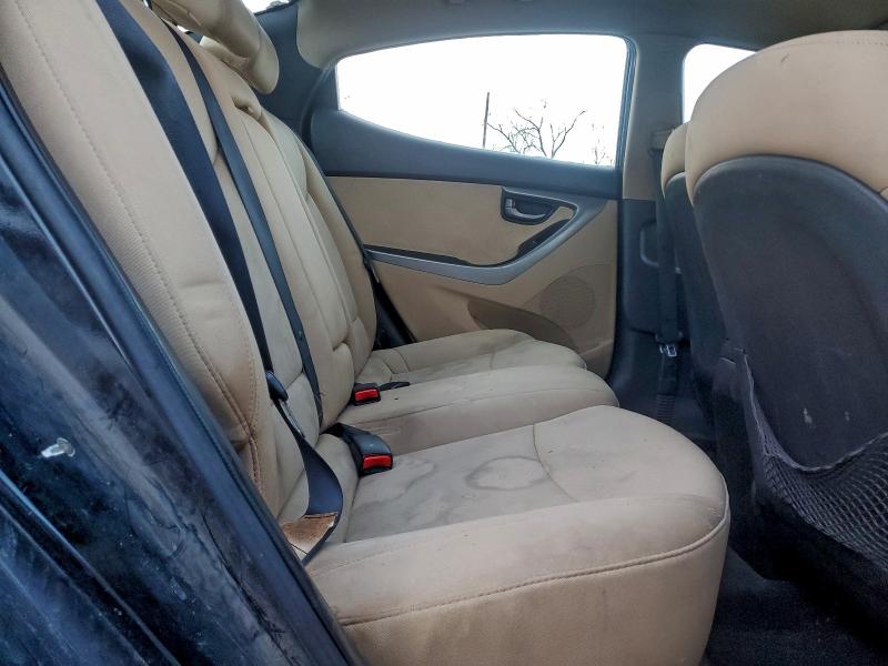 Photo 10 from auction – 2011 HYUNDAI ELANTRA GL with VIN 5NPDH4AE2BH024057