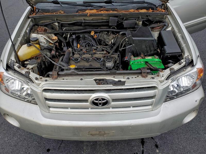 Photo 11 from auction – 2007 TOYOTA HIGHLANDER with VIN JTEHP21A270227133