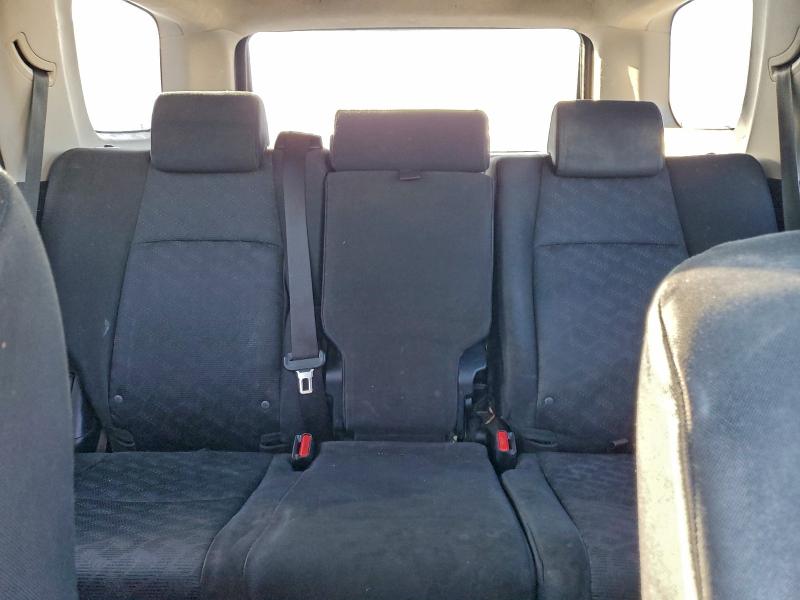 Photo 10 from auction – 2010 TOYOTA 4RUNNER SR with VIN JTEBU5JR9A5018701