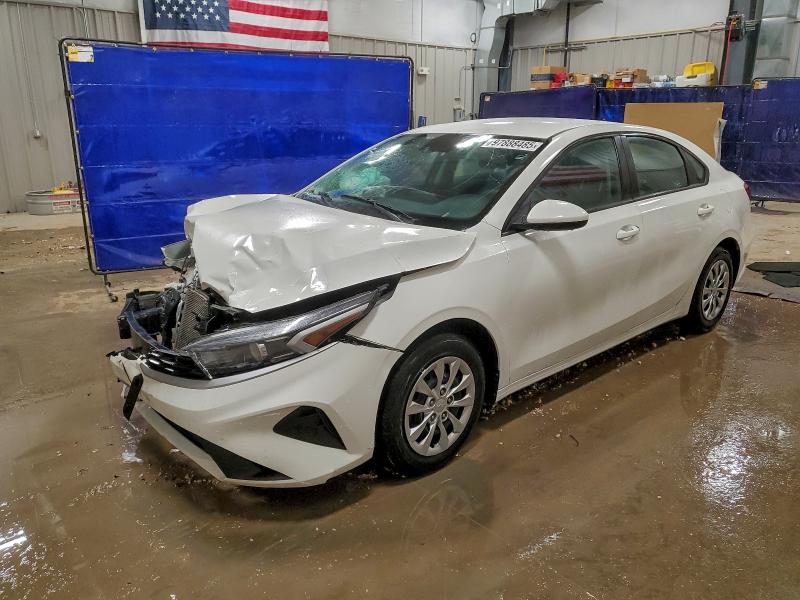 KIA FORTE LX 2023 with VIN 3KPF24AD8PE582010 - Photo from auction