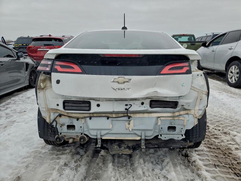 Photo 6 from auction – 2015 CHEVROLET VOLT with VIN 1G1RB6E4XFU136727