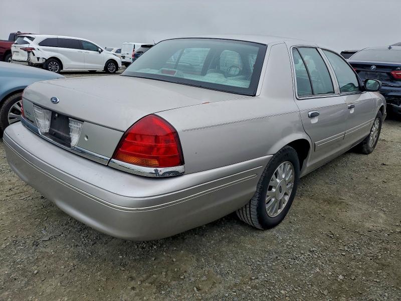 Photo 3 from auction – 2003 FORD CROWN VICT with VIN 2FAFP74WX3X222778