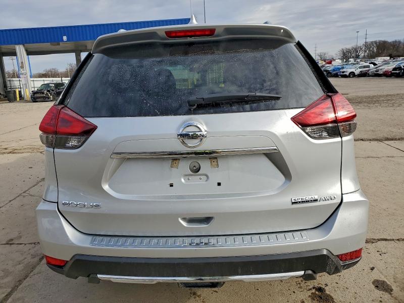 Photo 6 from auction – 2019 NISSAN ROGUE S with VIN 5N1AT2MV1KC797529