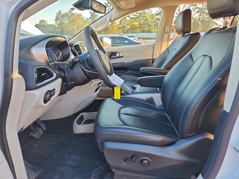 Photo 7 from auction – 2024 CHRYSLER PACIFICA T with VIN 2C4RC1BG5RR124394