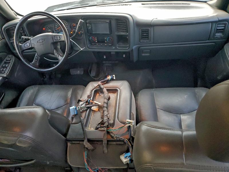 Photo 8 from auction – 2006 CHEVROLET SILVERADO with VIN 2GCEK13T261126403