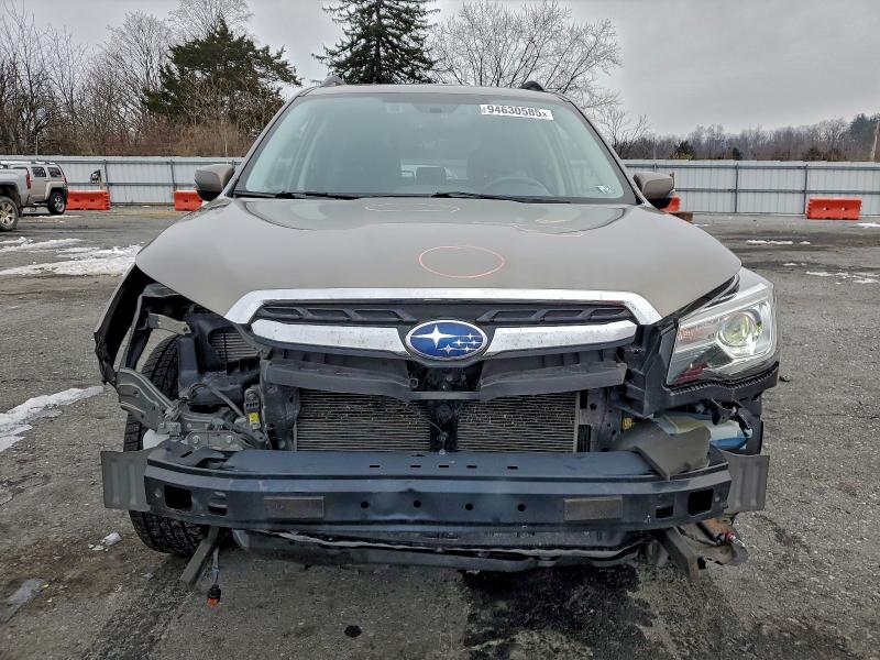 Photo 5 from auction – 2018 SUBARU FORESTER 2 with VIN JF2SJAWC5JH438871