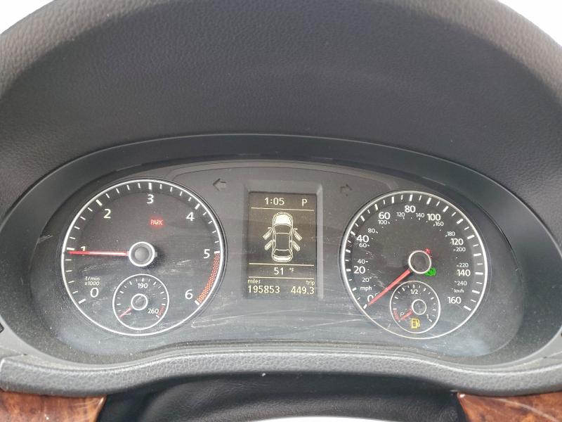 Photo 9 from auction – 2012 VOLKSWAGEN PASSAT SEL with VIN 1VWCN7A38CC068580
