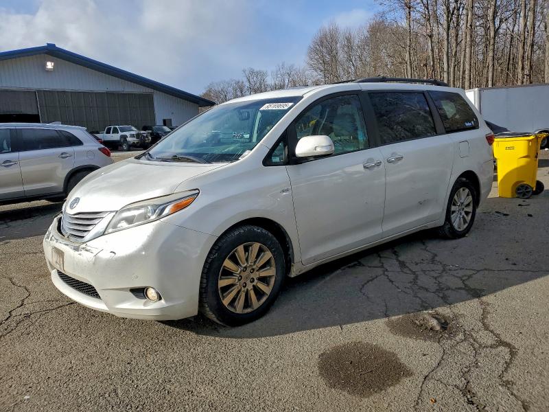 Photo 1 from auction – 2016 TOYOTA SIENNA XLE with VIN 5TDDK3DC0GS139456